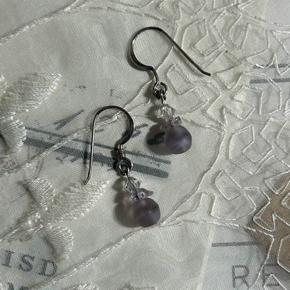 Silver drop earrings with frosted lavender and crystal beads - Picture 1 of 3